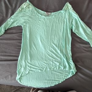 3/4 sleeve Charlotte russe top